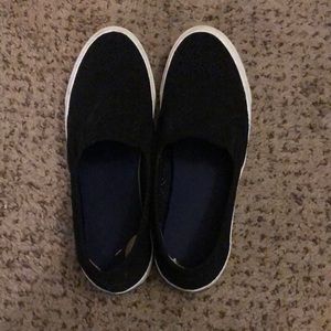 Black sperry slide ons